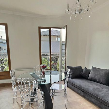 Appartement De Charme Avec Balcon Au Pied Des Commerces بزييه المظهر الخارجي الصورة