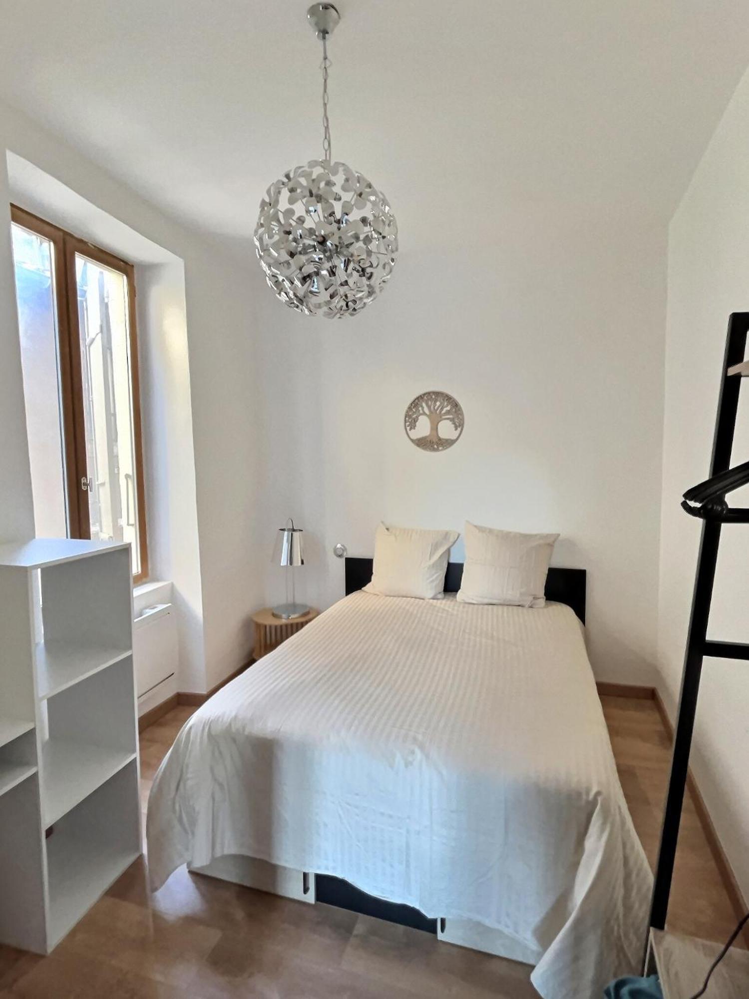 Appartement De Charme Avec Balcon Au Pied Des Commerces بزييه المظهر الخارجي الصورة